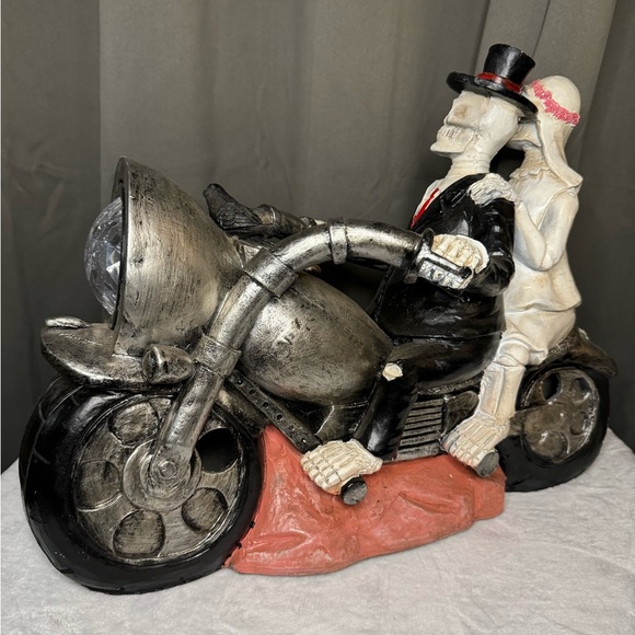 Rachel Zoe Skeleton Couple on Motorcycle - Picture 2 of 3